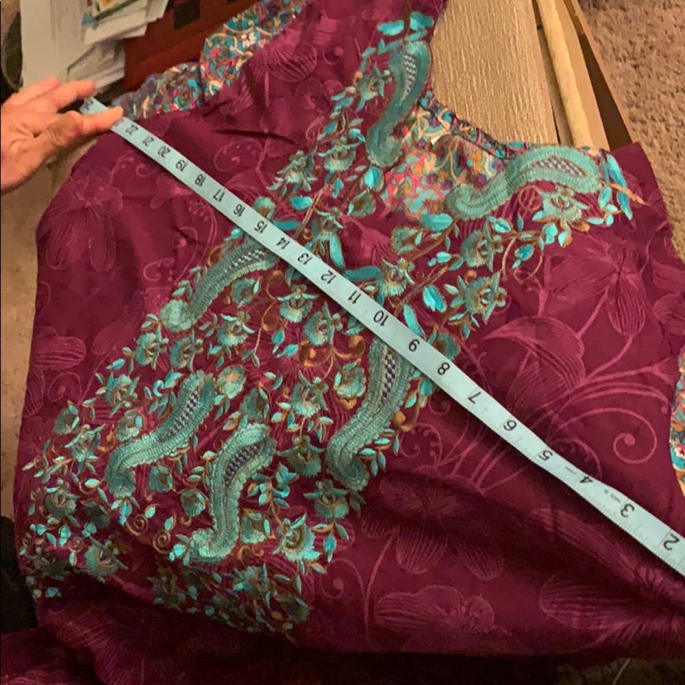 Indian/Pakistani Tunic (Kurta) - Picture 7 of 8